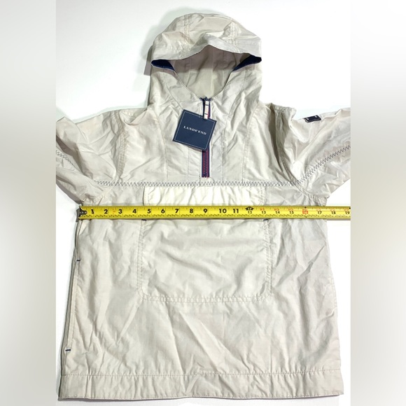 Lands End Girls Hooded Pullover Jacket L 6X-7 Qtr Zip East Cove Inn Montauk NY - Picture 11 of 11